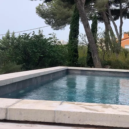 Homestay Escapade Martegale